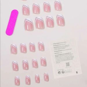 Brand new nail press set - 24 nails
